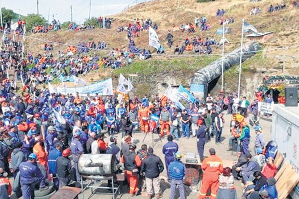 Los trabajadores de Río Turbio mantuvieron las medidas de fuerza hasta que lograron el objetivo buscado.