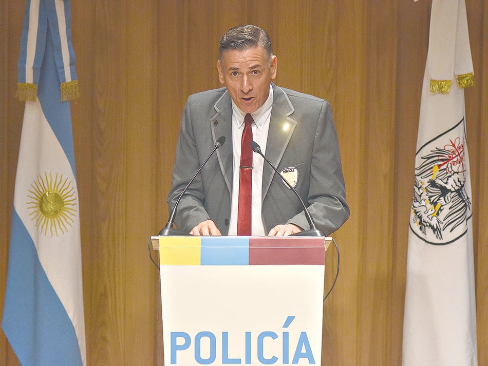 Pedro Potocar cuando asumió como nuevo jefe de la Policía de la Ciudad. Lleva cuatro meses en el cargo.