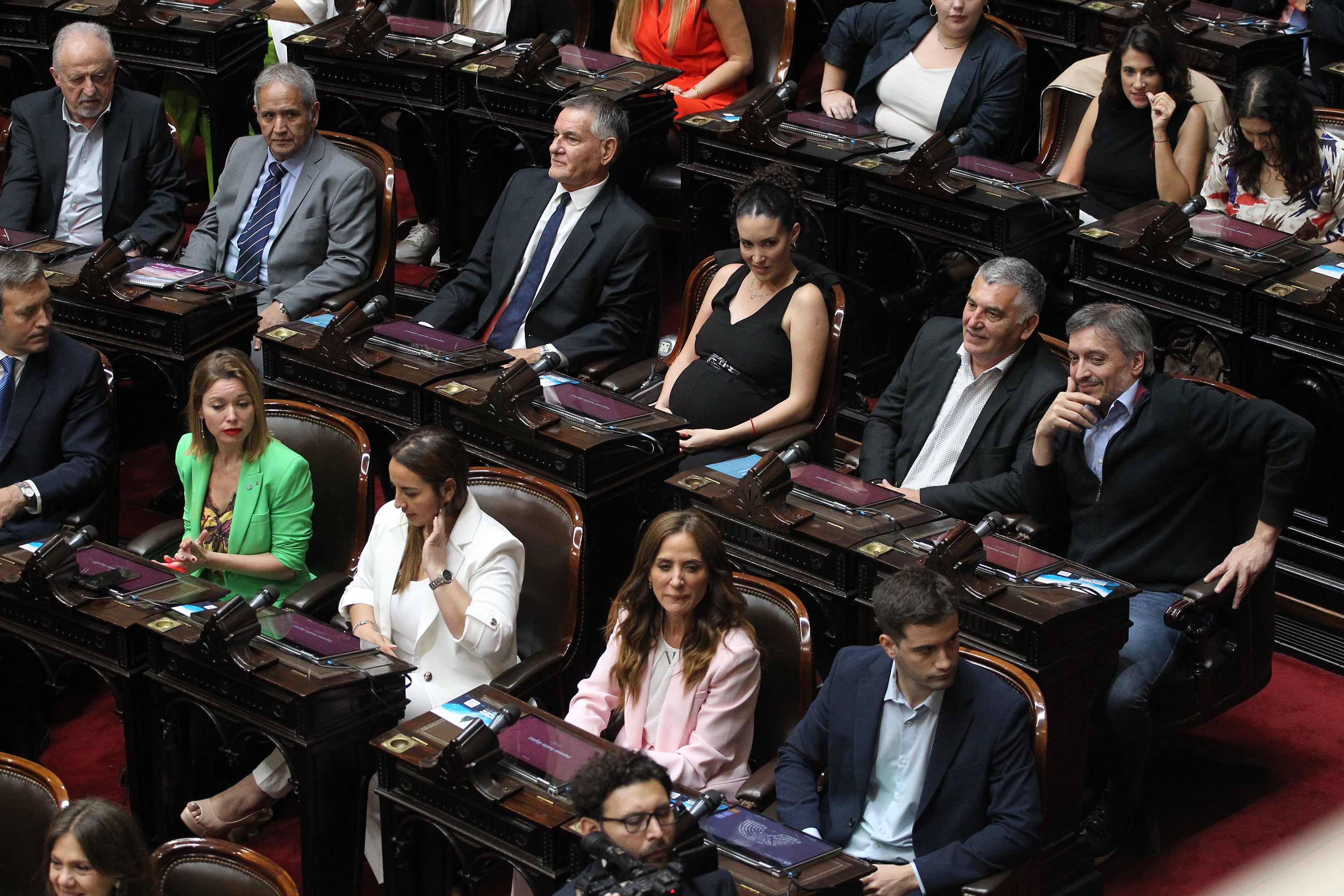 La oposición busca construir mayorías. 