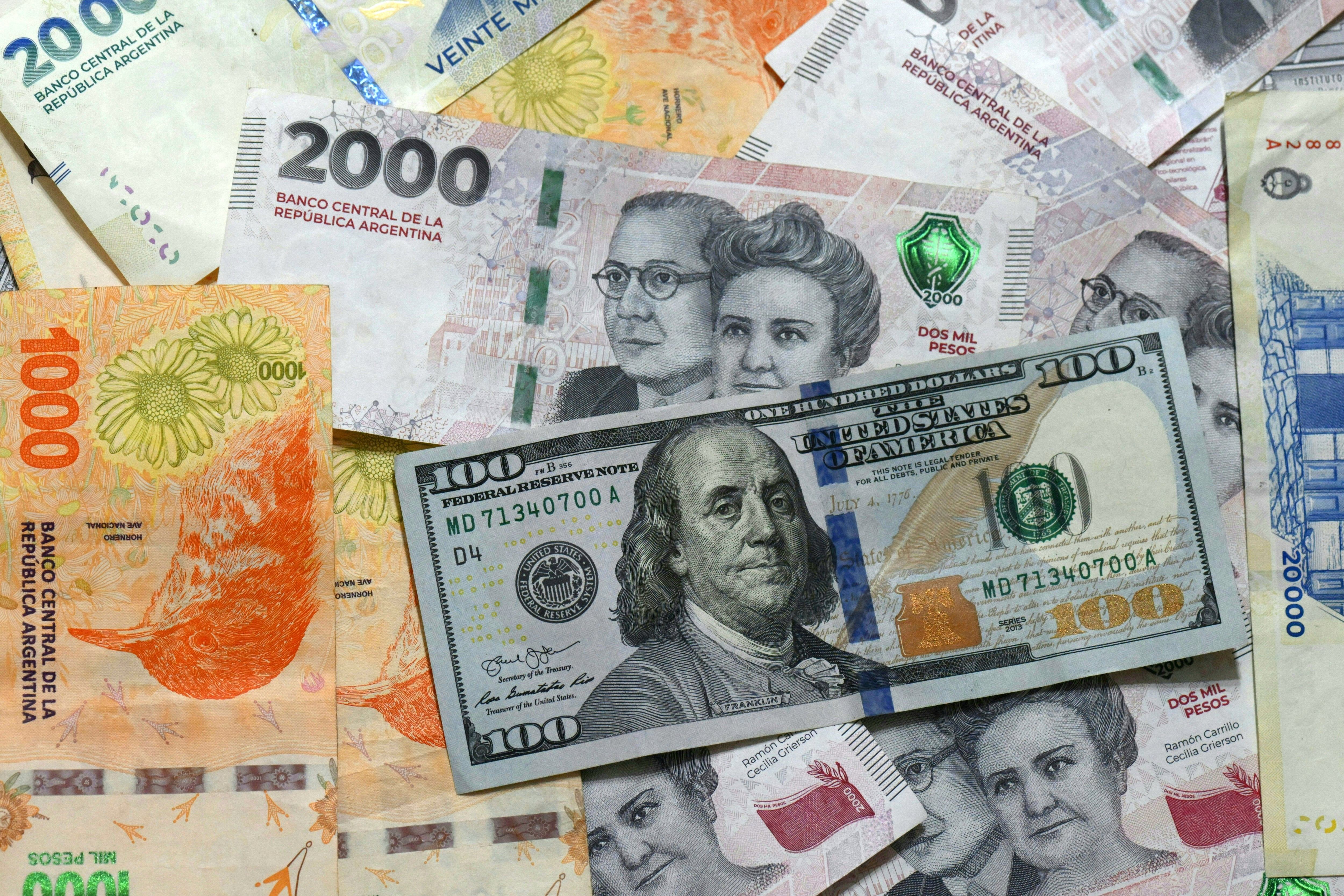 La cotización del dólar y el dólar blue en vivo