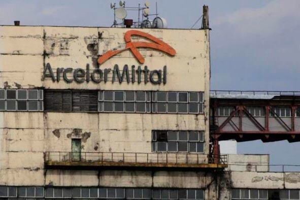 La empresa minera fue estatizada por el accidente.