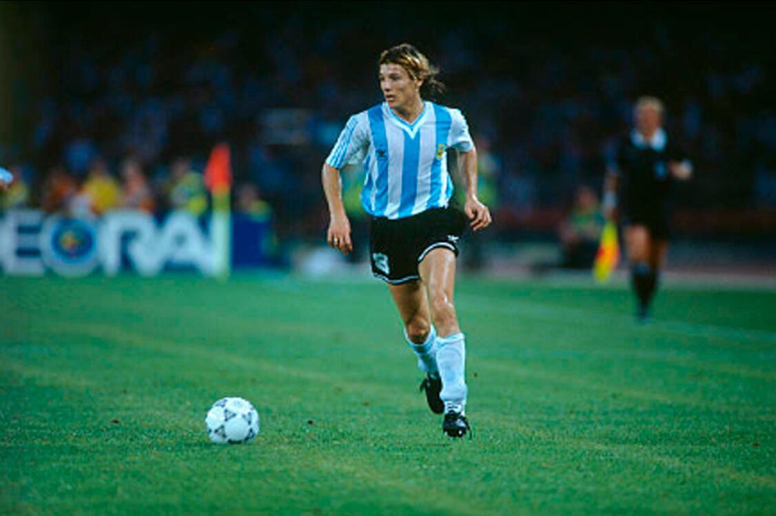 Caniggia, había sido suplente frente a Camerún. 