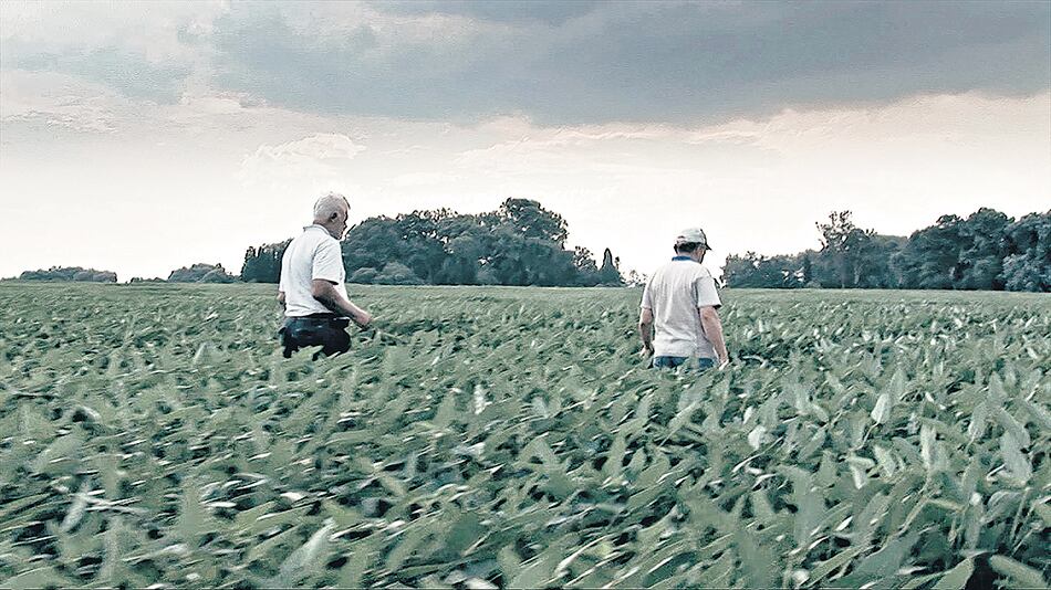La película de Solanas recorre los “desiertos verdes” provocados por el monocultivo de la soja.