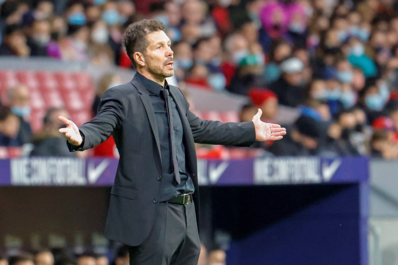 Simeone dirige al Atlético de Madrid