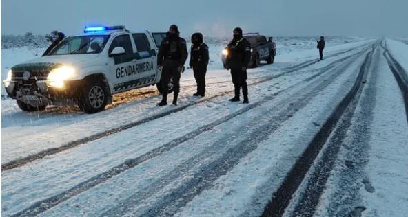 Dos provincias del sur, bajo alerta rojo por temperaturas extremas.