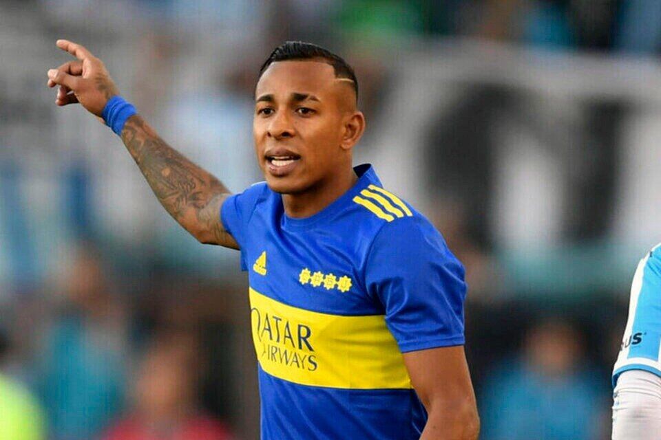 Sebastián Villa, más complicado. Imagen: Télam