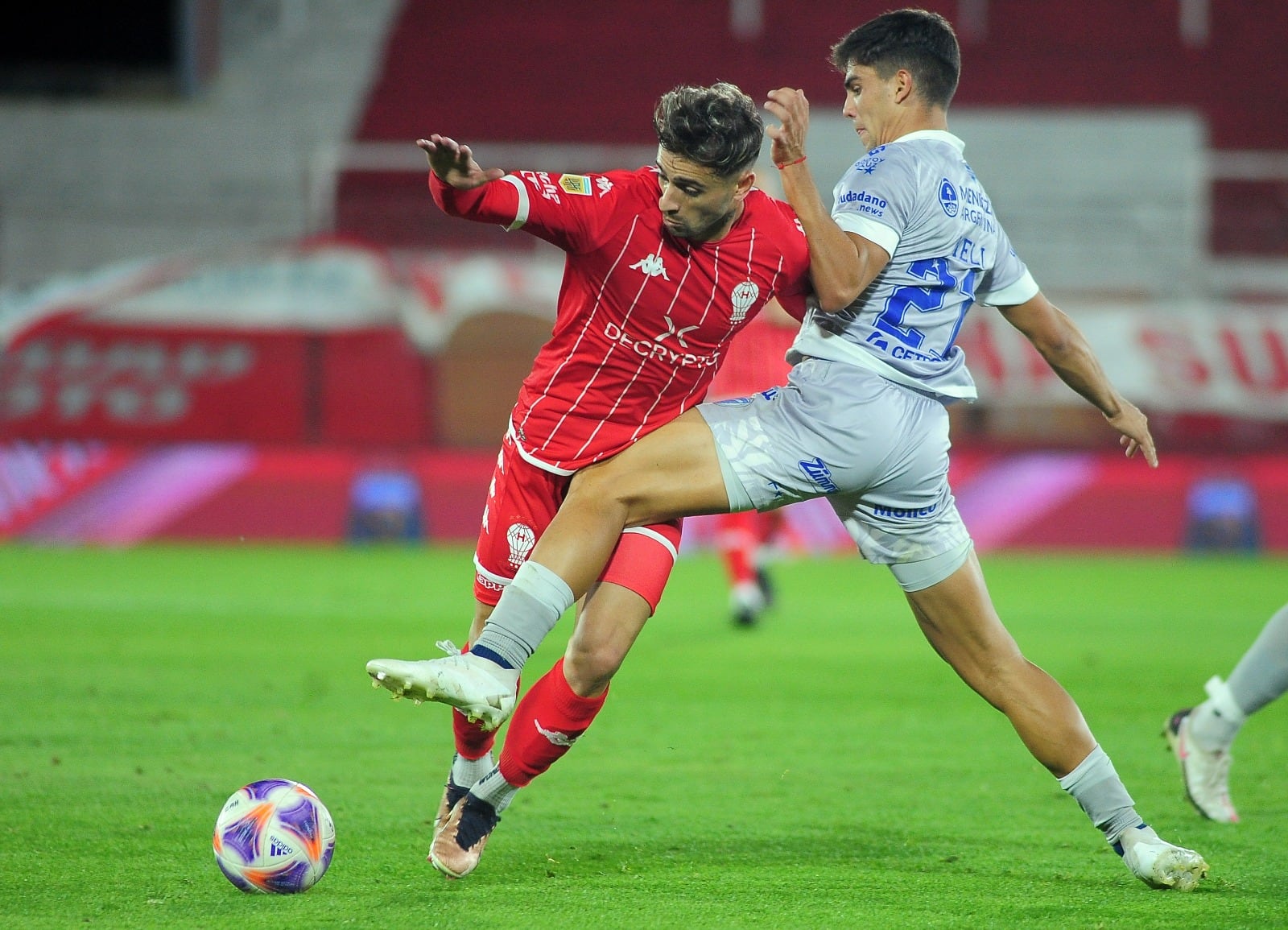 El Globo y el Tomba no se sacaron ventaja en Paruqe Patricios