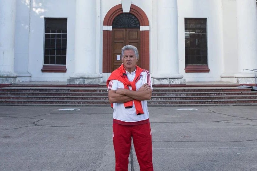 El Pato Fillol, campeón del mundo en 1978, en una de sus visitas a la exEsma