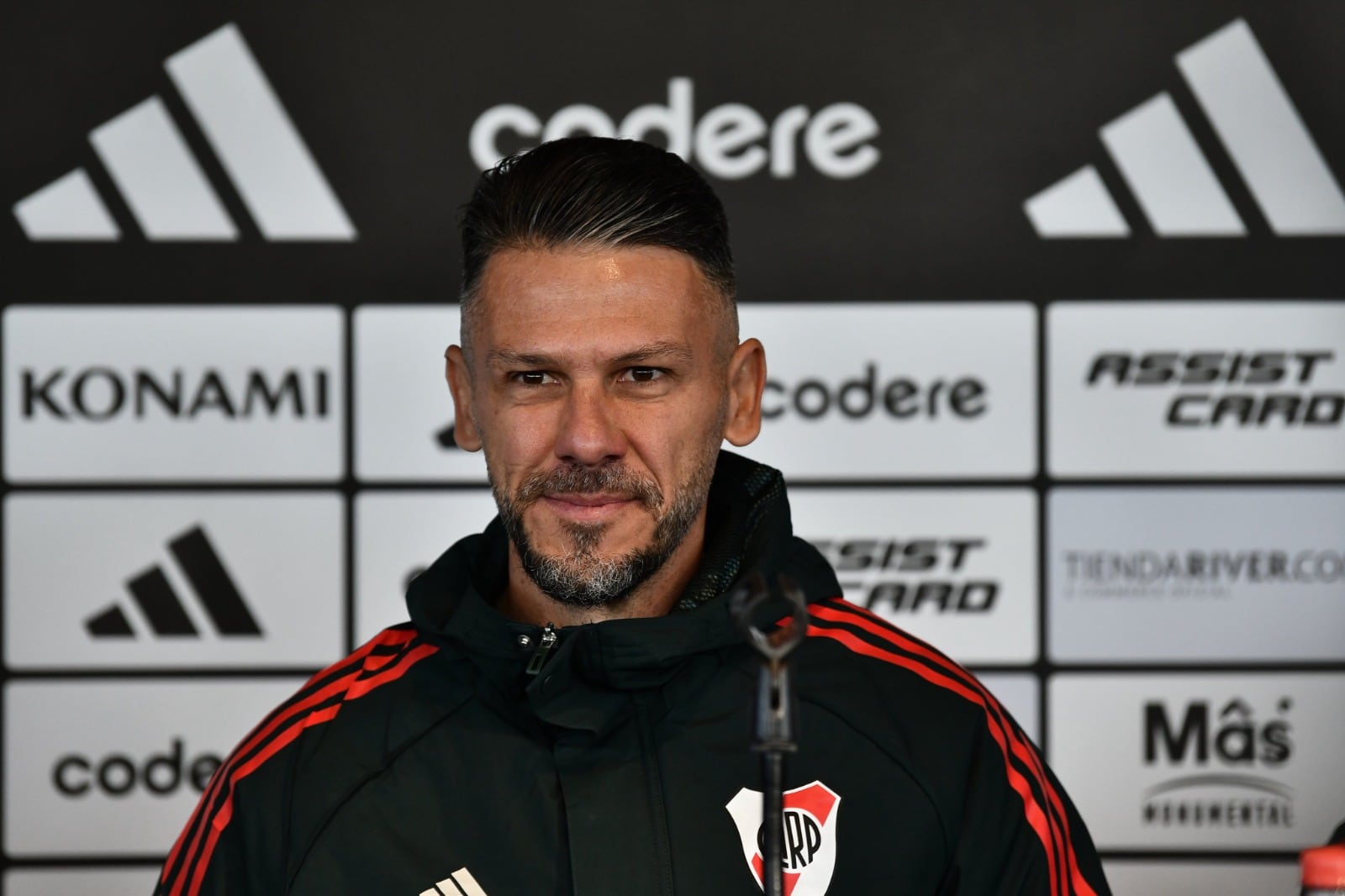 Martín Demichelis destacó la supremacía de River sobre el resto de los equipos