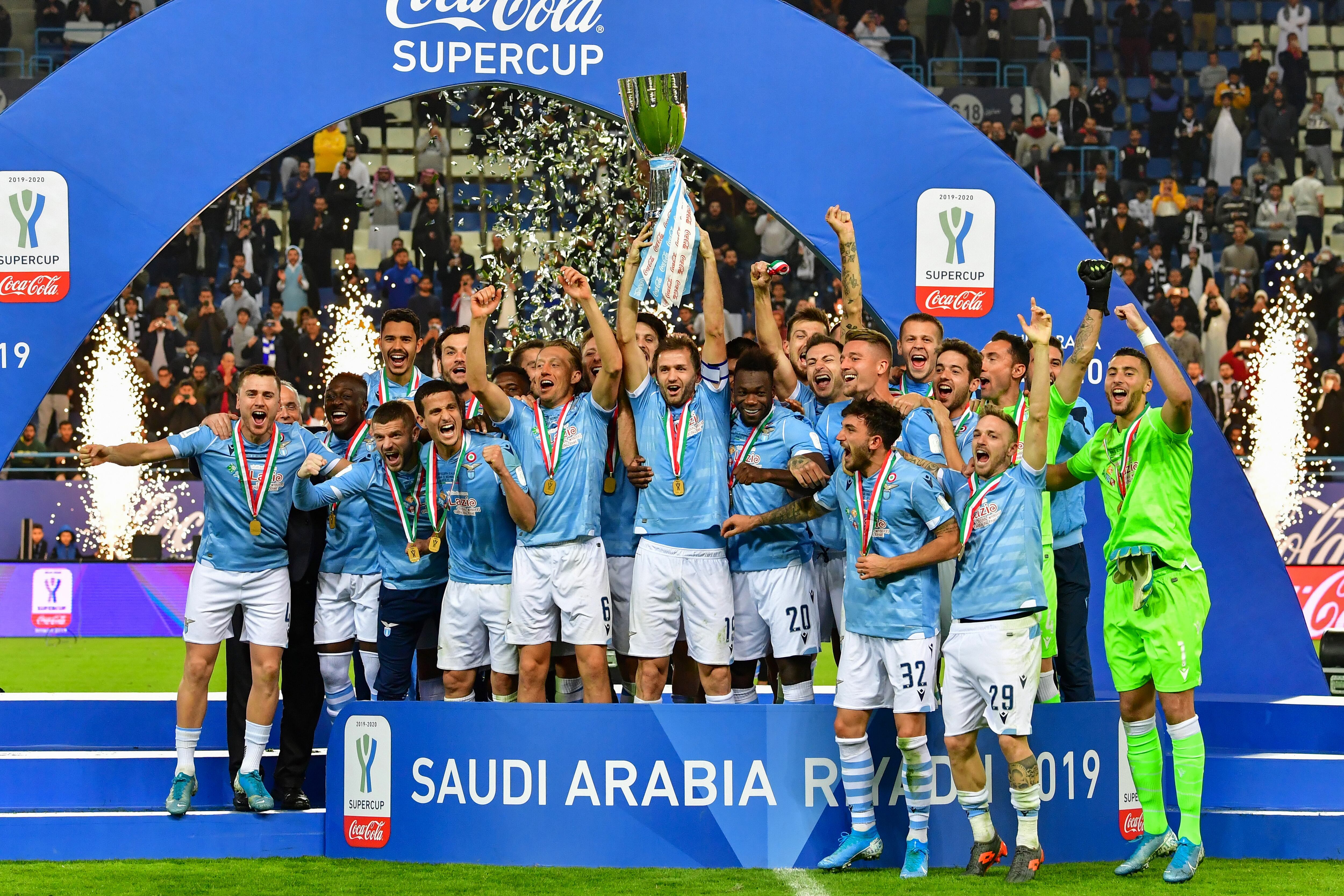 La celebración de Lazio en la final de la Supercopa italiana disputada en Arabia Saudita.