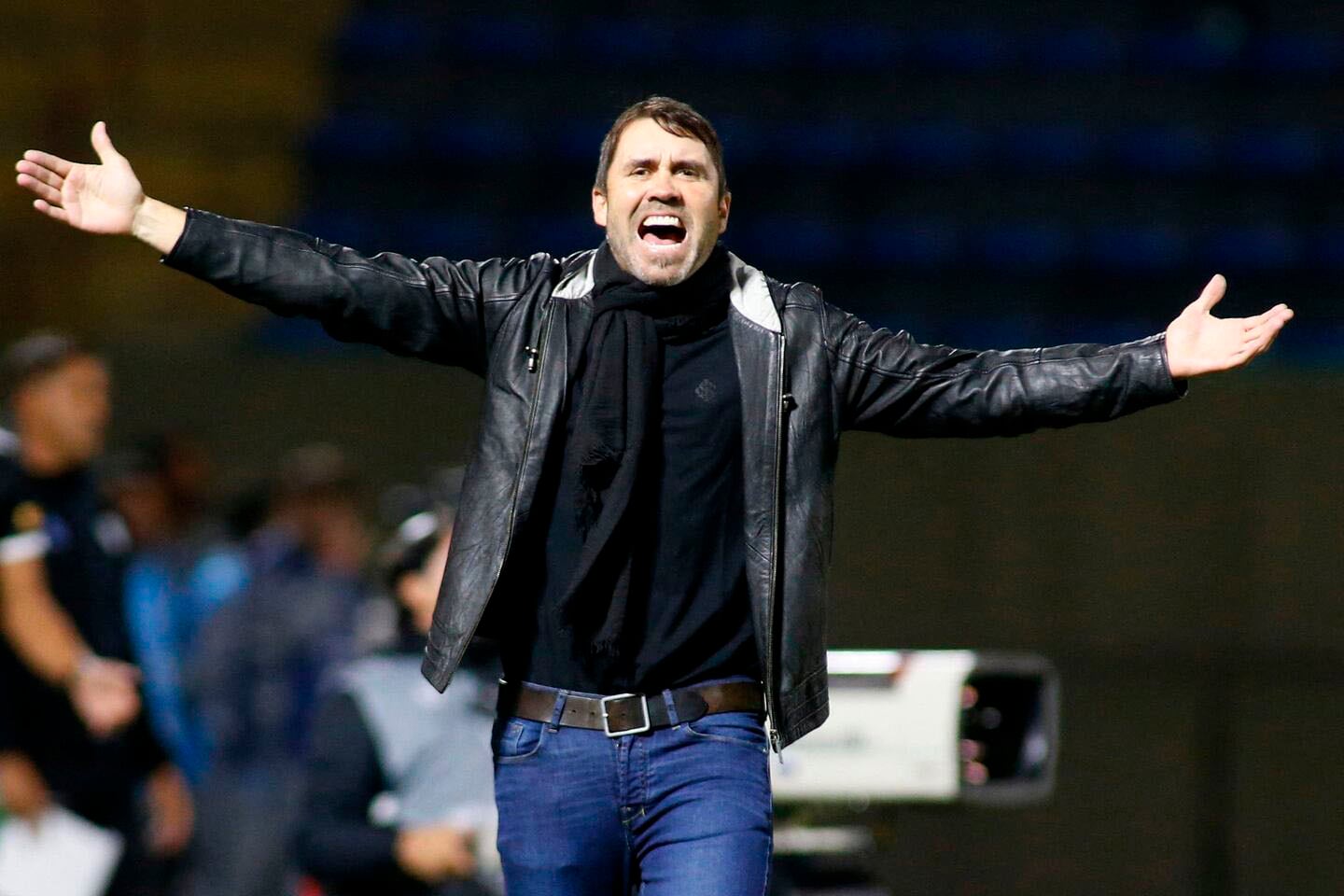 Internacional's Argentine coach Eduardo Coudet gestures during the Copa Sudamericana group stage second leg football match between Brazil's Internacional and Argentina's Belgrano at Arena Barueri stadium in Sao Paulo on May 28, 2024. (Photo by Miguel Schincariol / AFP)
