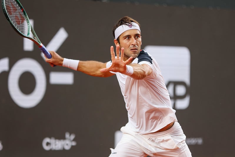 Tomás Etcheverry,   ganó hoy en el Open de Río 20/02/26