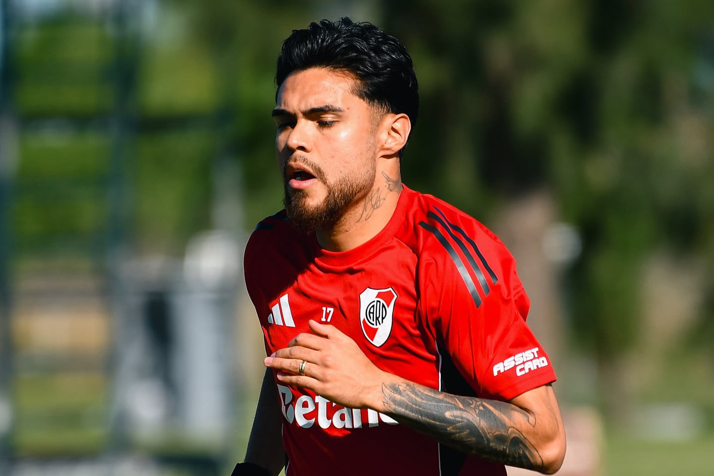 FOTO PRENSA RIVER 
   river  paulo diaz