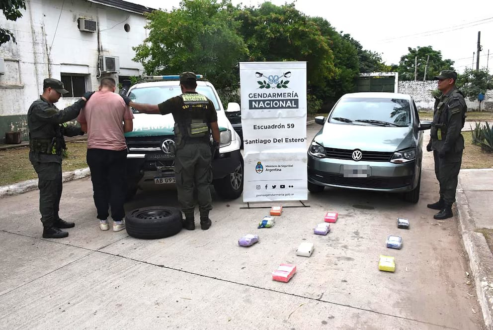 Gendarmería detiene 12 kg de cocaina en jujuy