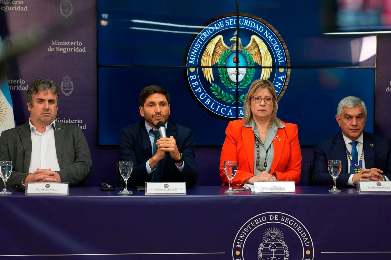 gobernador, Maximiliano Pullaro, ministra de Seguridad de la Nación, Alejandra Monteoliva, ataque en San Cristóba,l se vincula a subculturas digitales violentas de alcance global