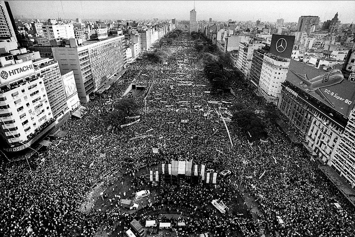 Democracia 1983