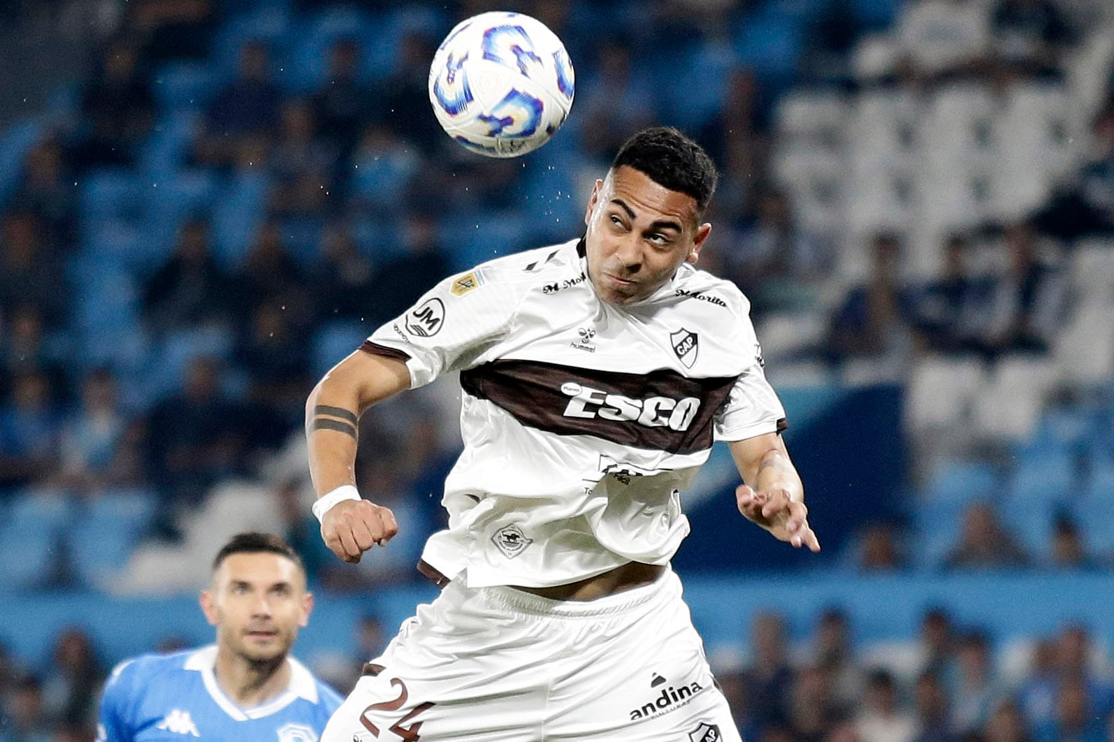 FOTOBAIRES 
     racing  platense  oscar salomón