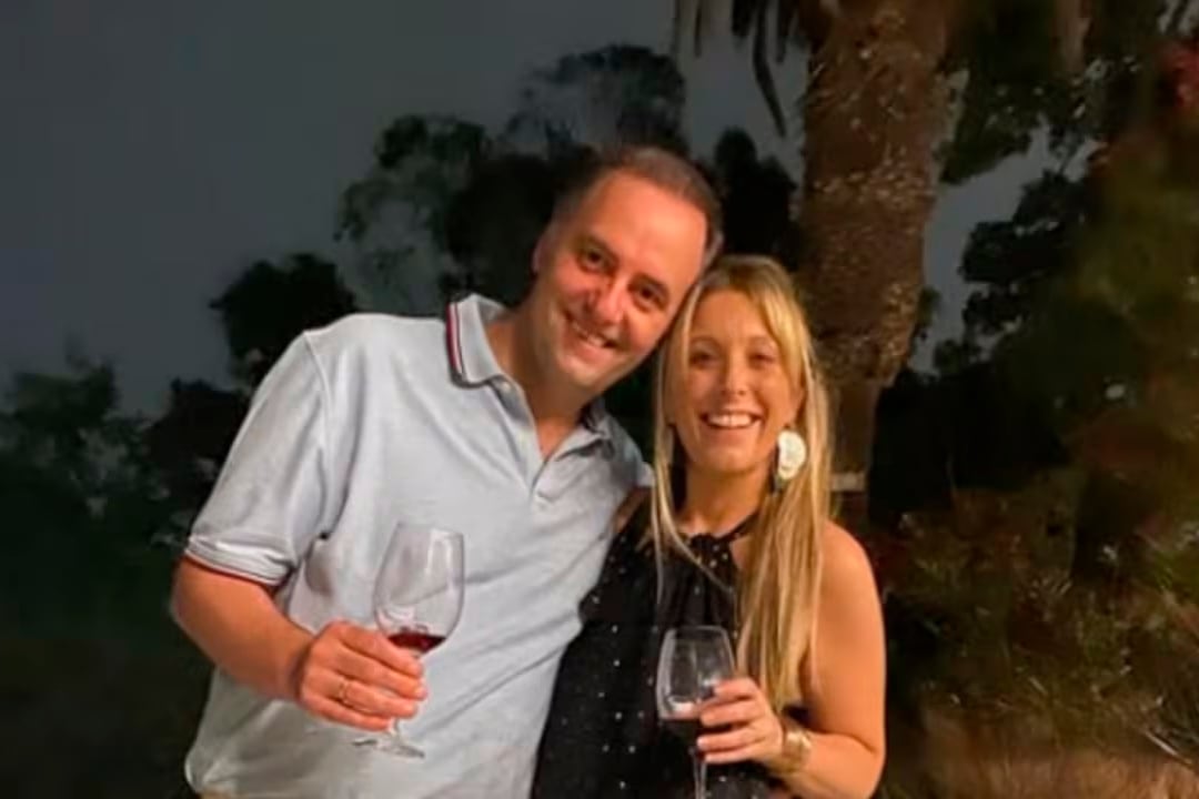 El viaje de Adorni y su esposa desde Nueva York: una vuelta de más de 10  mil dólares - Página|12