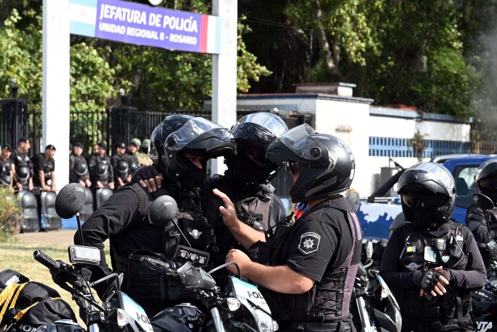 protesta policial, policias, jefatura ur2, rosario, foto 11 febrero 2026