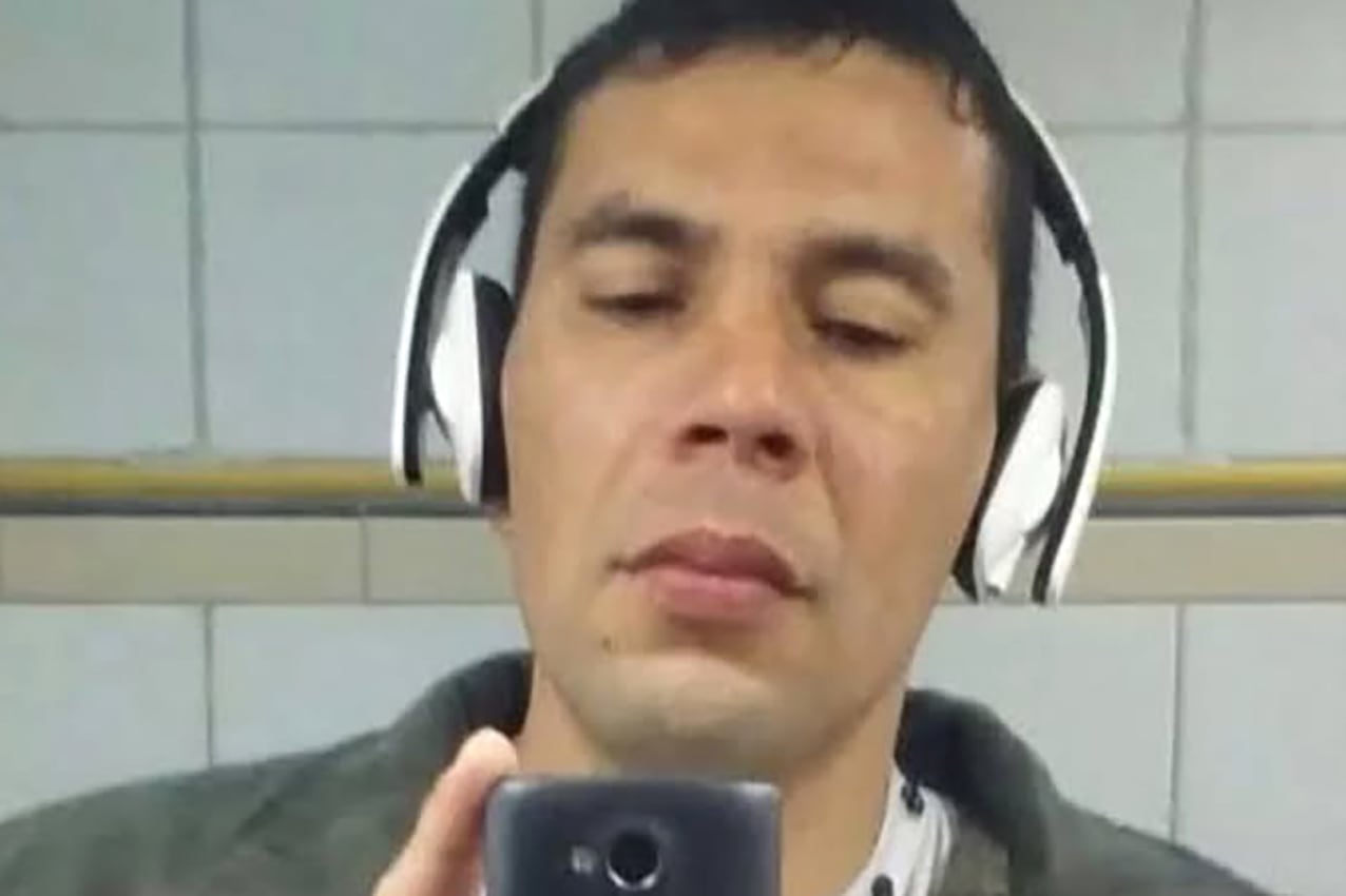 FOTO IMAGEN WEB 
   victor vargas