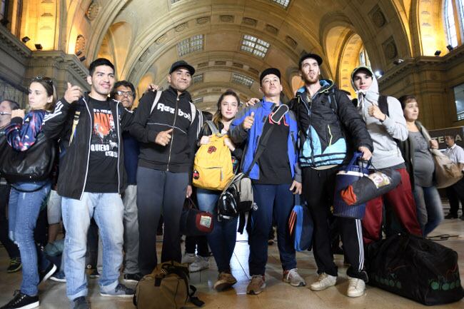 Llegó a Constitución hoy a la mañana un tren desde Olavarría con más de 300 jóvenes que habían asistido al recital.