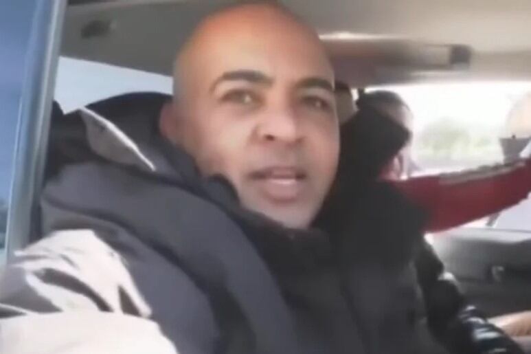 Bullrich detuvo a un manifestante camino a la marcha en defensa de Cristina Kirchner por presuntas amenazas a Milei