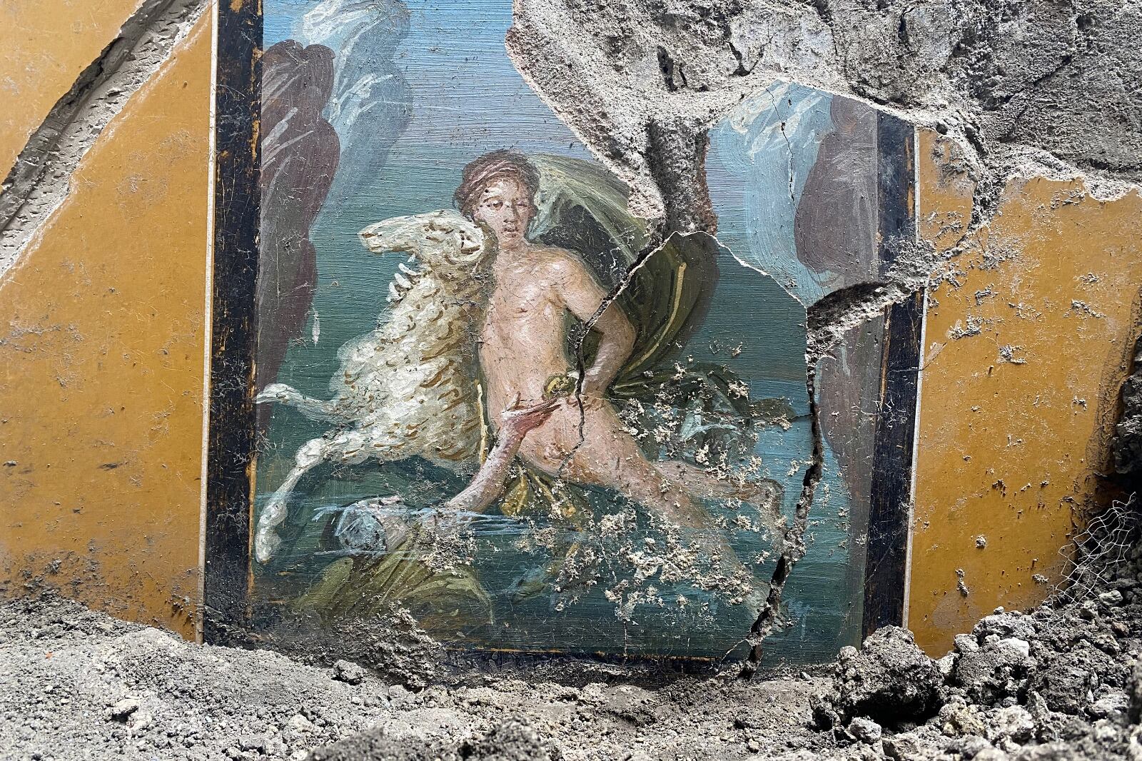 Uno de los frescos encontrados por los arqueólogos.