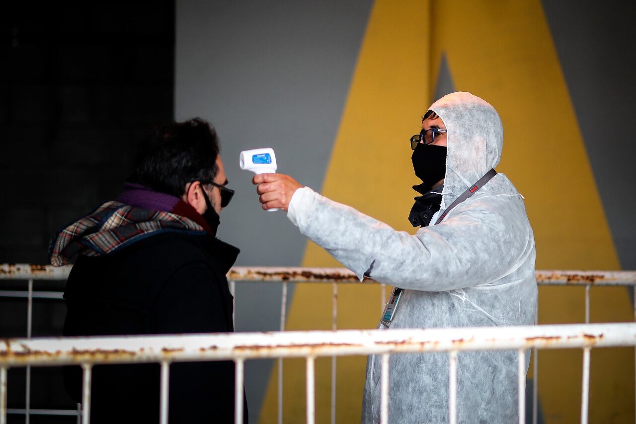 En las últimas horas se registraron 87 nuevas muertes por coronavirus en Argentina.