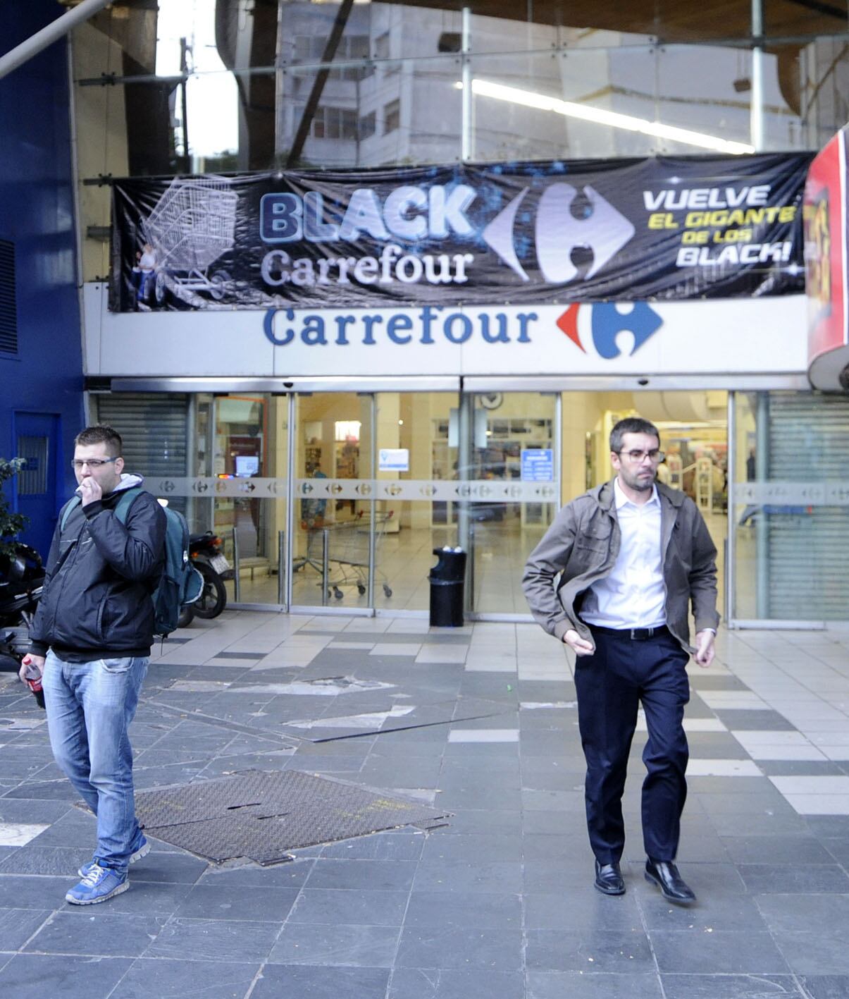 Carrefour podrá volver a abrir sus puertas este domingo.