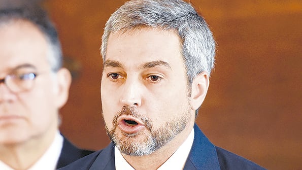 Abdo Benítez dispuso el cierre de la embajada de Paraguay en Caracas y el retiro del personal diplomático.