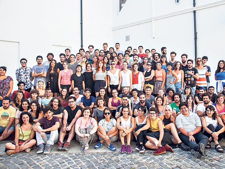 Durante Enciende Bienal, un centenar de creadores se formaron e intercambiaron ideas.