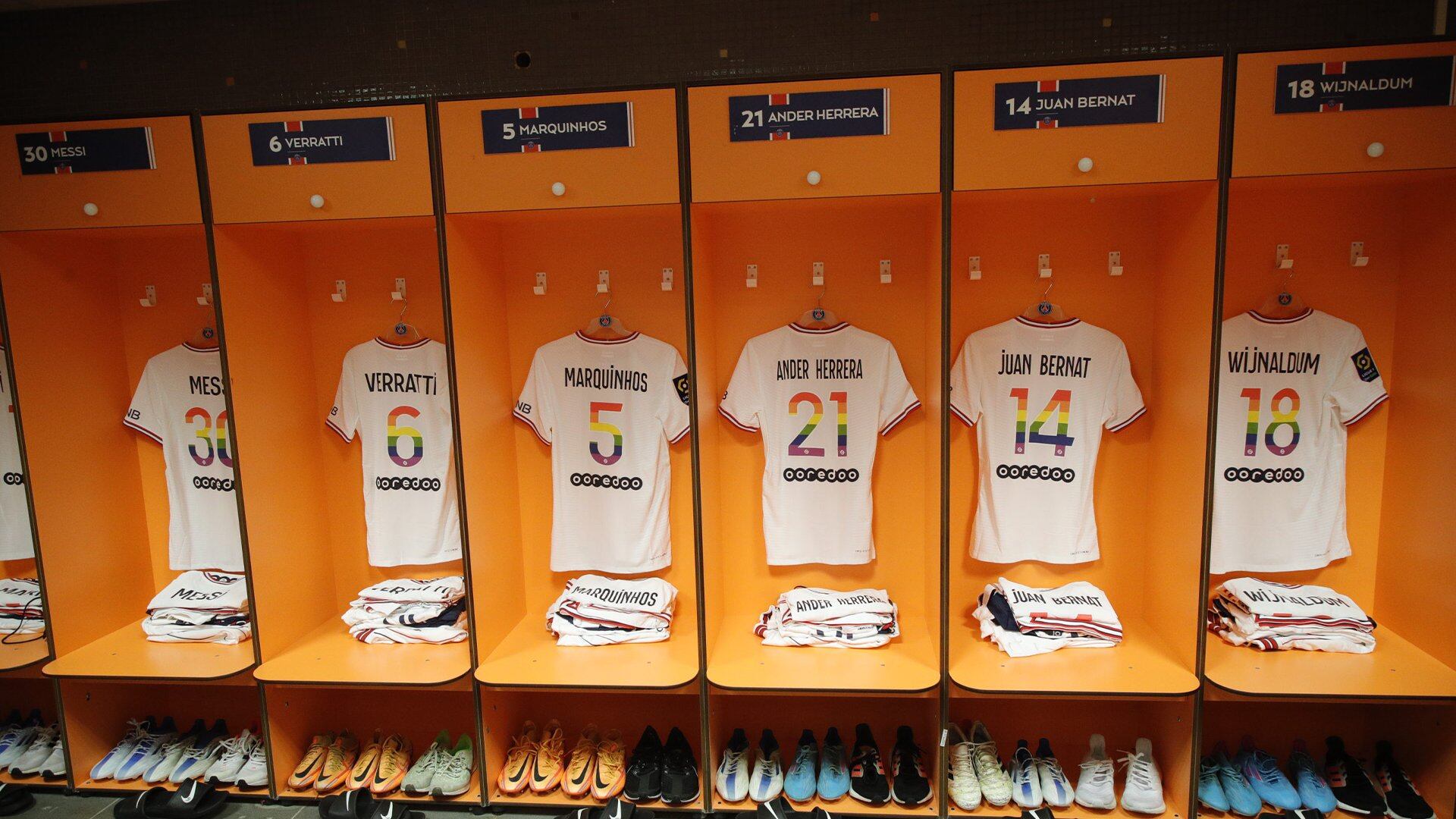 El PSG estrenó nuevas camisetas por el Día Mundial contra la Homofobia.