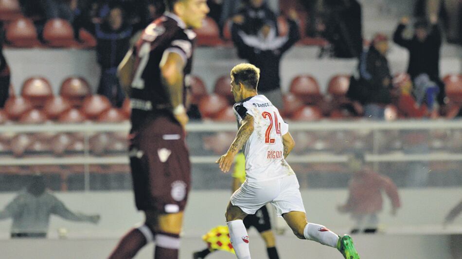 Herrera y Rigoni, dos de los protagonistas de la noche.