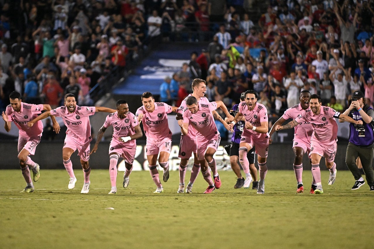 Messi y todo Inter festejan el pase a cuartos de final. El rosarino la pasa bien en EEUU