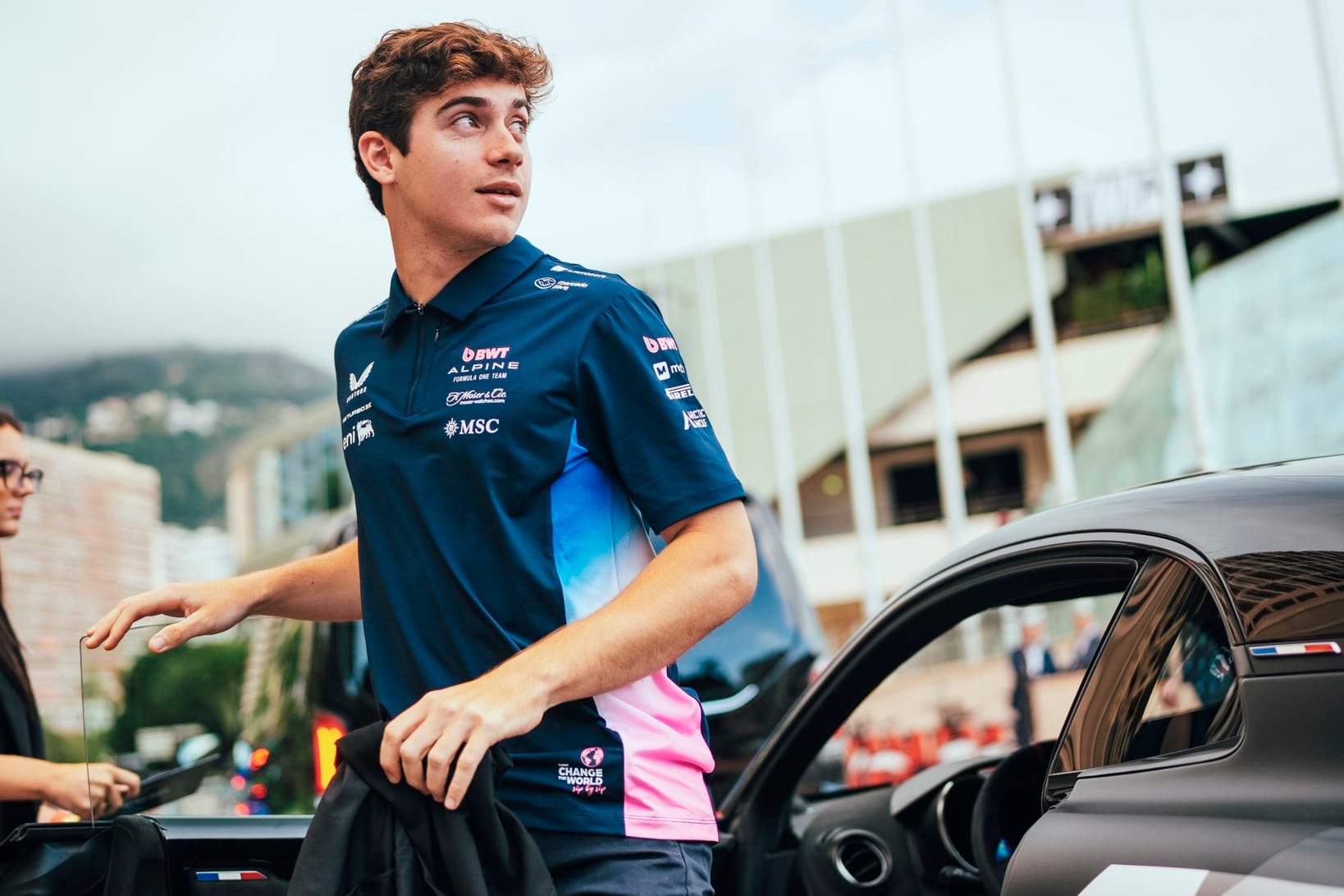 Colapinto tuvo una jornada agitada con entrevistas y apariciones en redes sociales