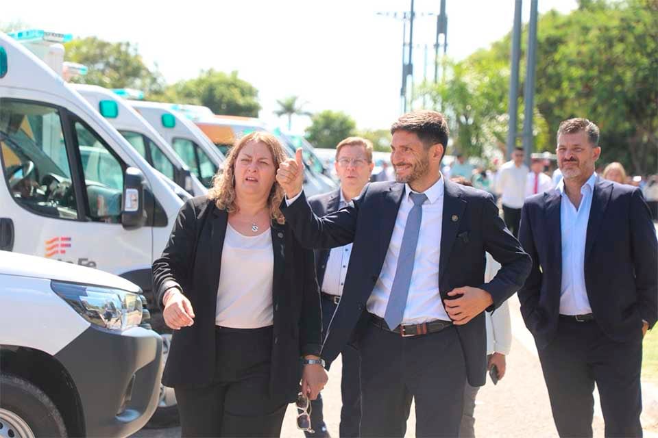 Pullaro y la ministra de Salud en la presentación