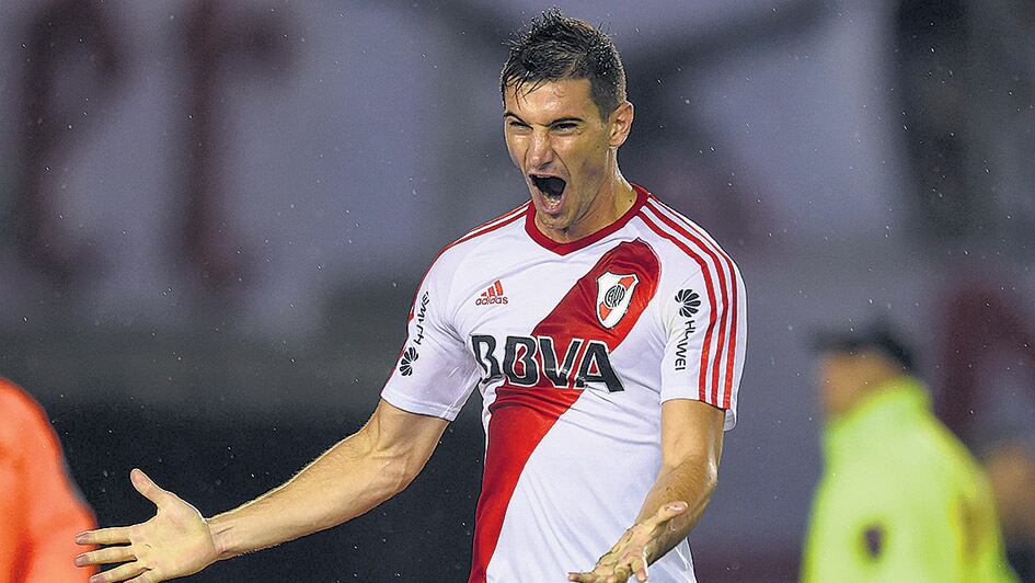 Alario, el goleador de River, le contó personalmente a Gallardo sobre la situación.