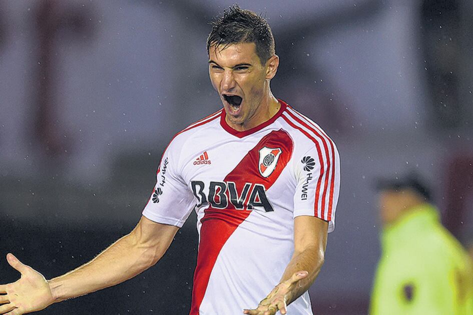Alario, el goleador de River, le contó personalmente a Gallardo sobre la situación.