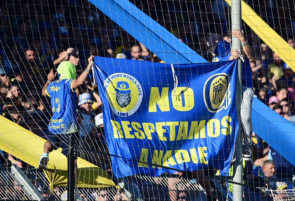 El domingo se desplegó una bandera que anuncia el final de un pacto entre bandas.