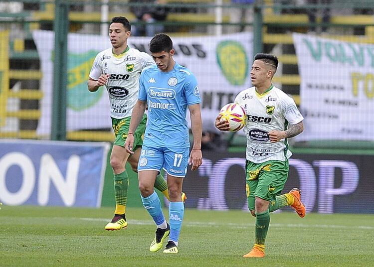 Defensa y Belgrano no se sacaron ventajas en la cancha del Halcón.