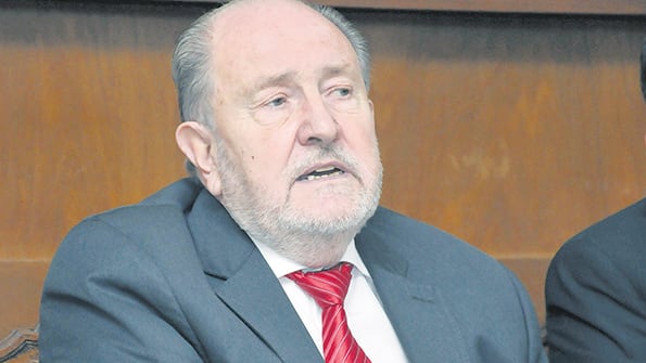 Carlos Verna, el gobernador peronista enfrentado a la Rosada.