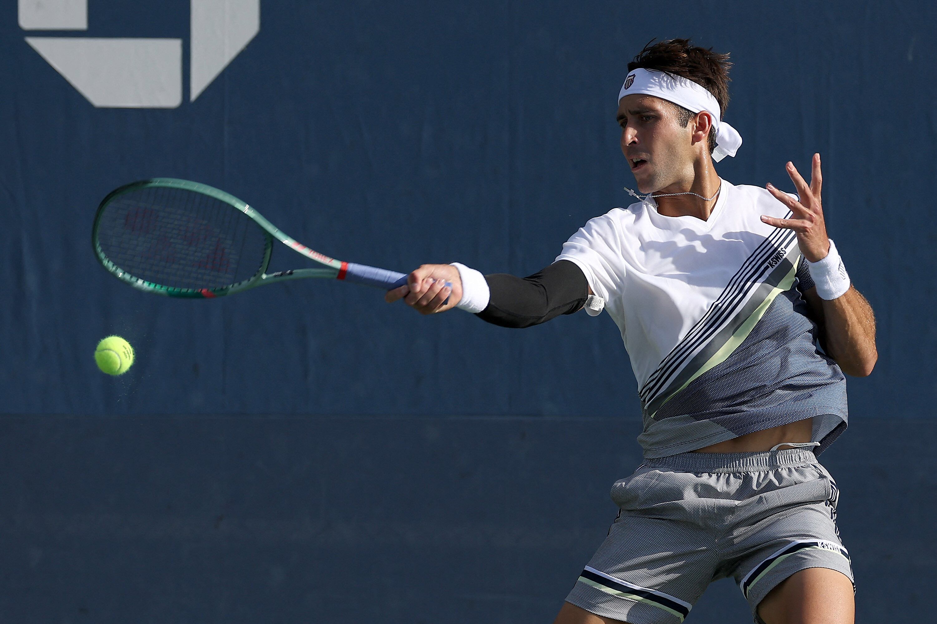 Etcheverry no tuvo problemas para llevarse el triunfo