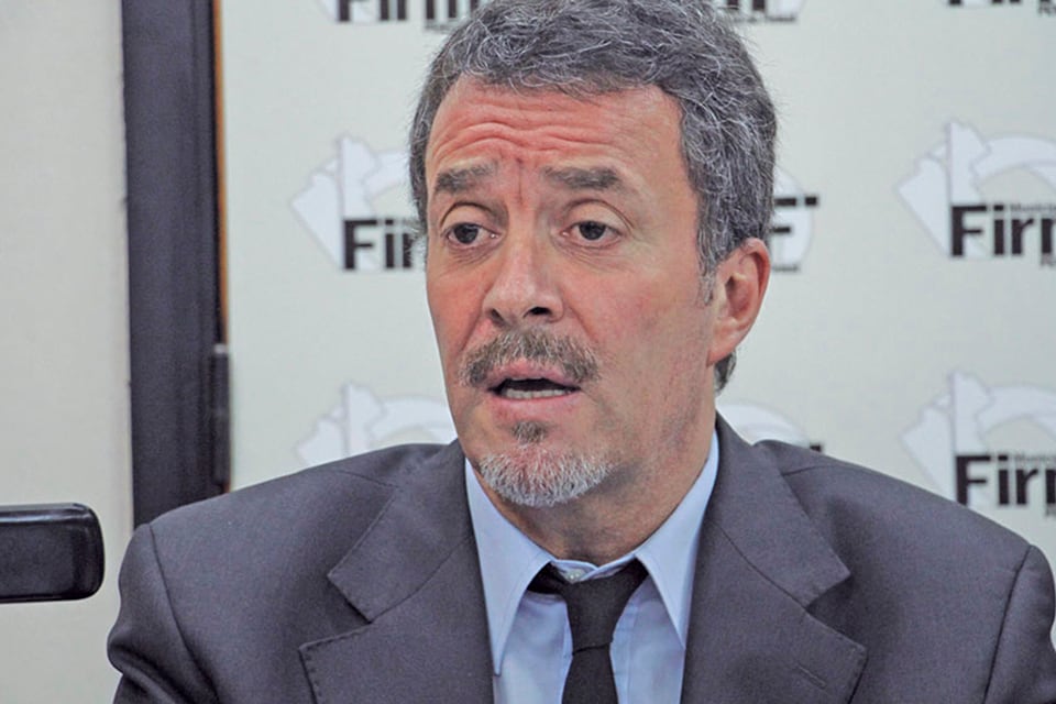 Carlos Torres, el interlocutor del gobierno con jefes comunales e intendentes.