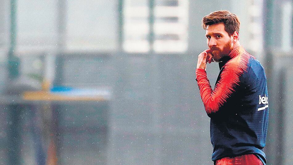 Mientras decide su futuro en la Selección, Messi aspira a conseguir su primer The Best.