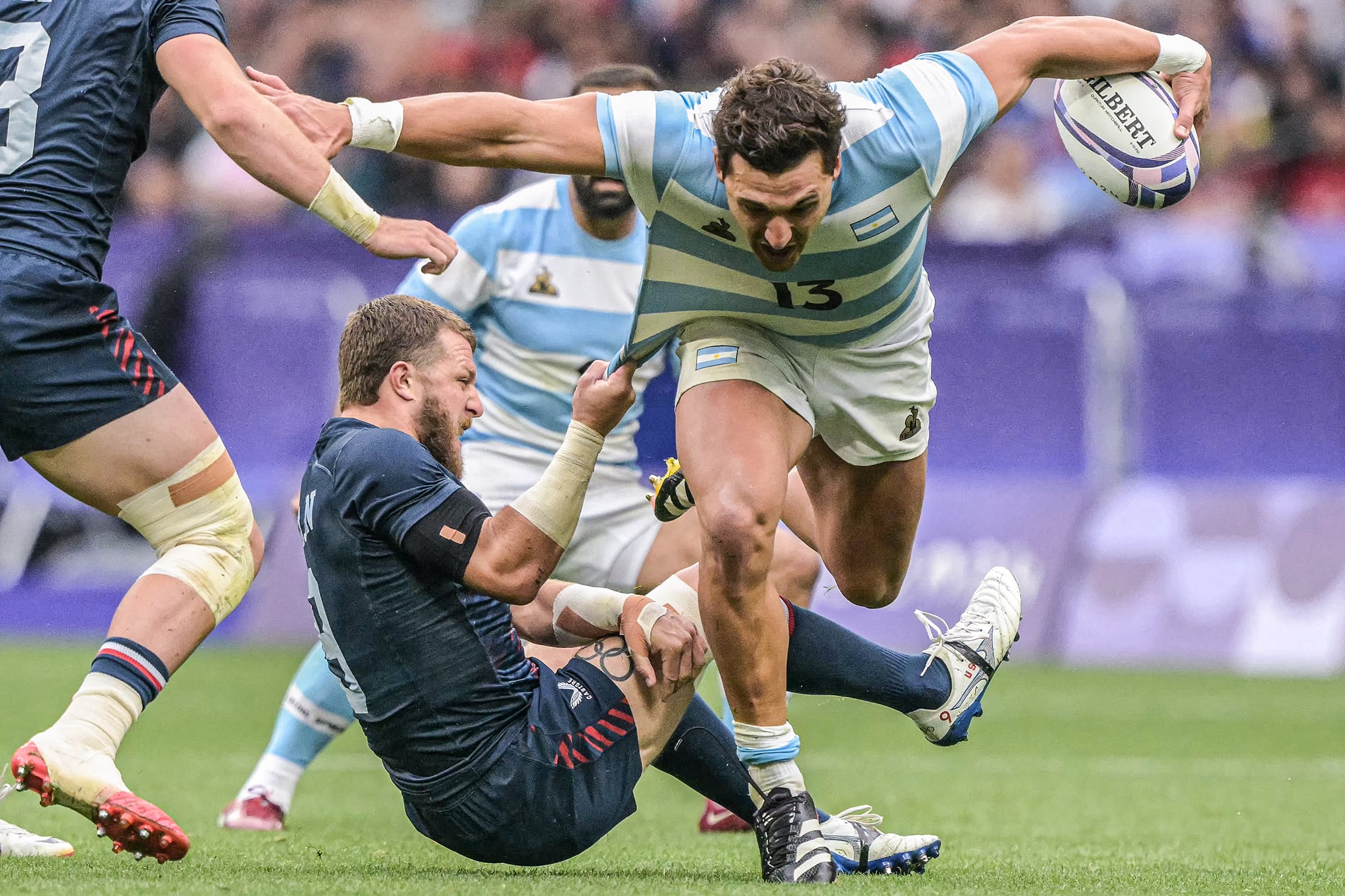 Rodrigo Isgró apoya su último try en Los Pumas 7