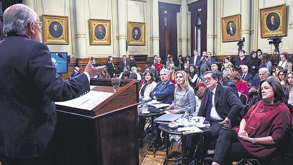 El médico Abel Albino, de la ONG Conin, que integra el conglomerado antiderechos Unidad Provida.