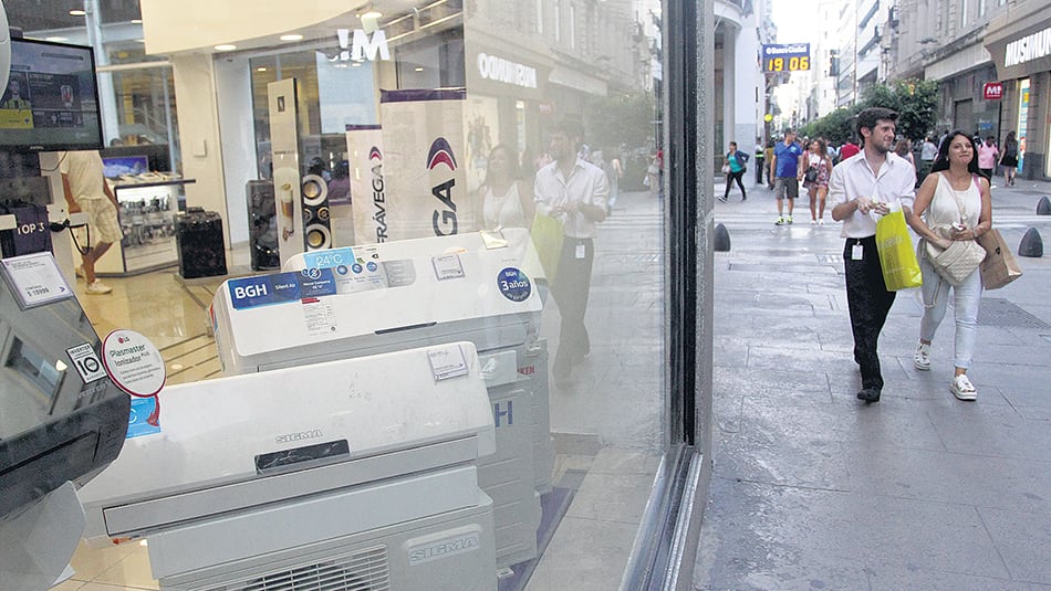 El ticket promedio en los comercios minoristas fue de 870 pesos.