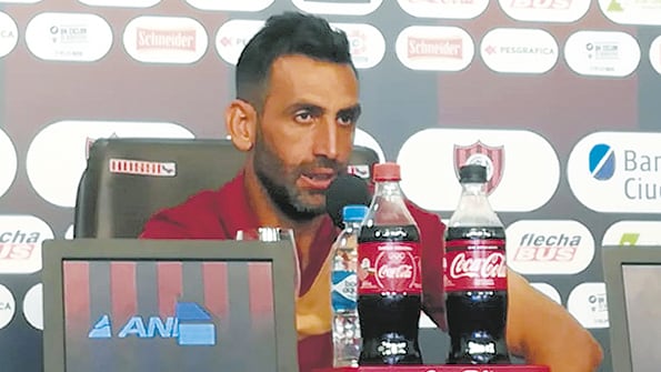 Torrico, arquero de San Lorenzo.