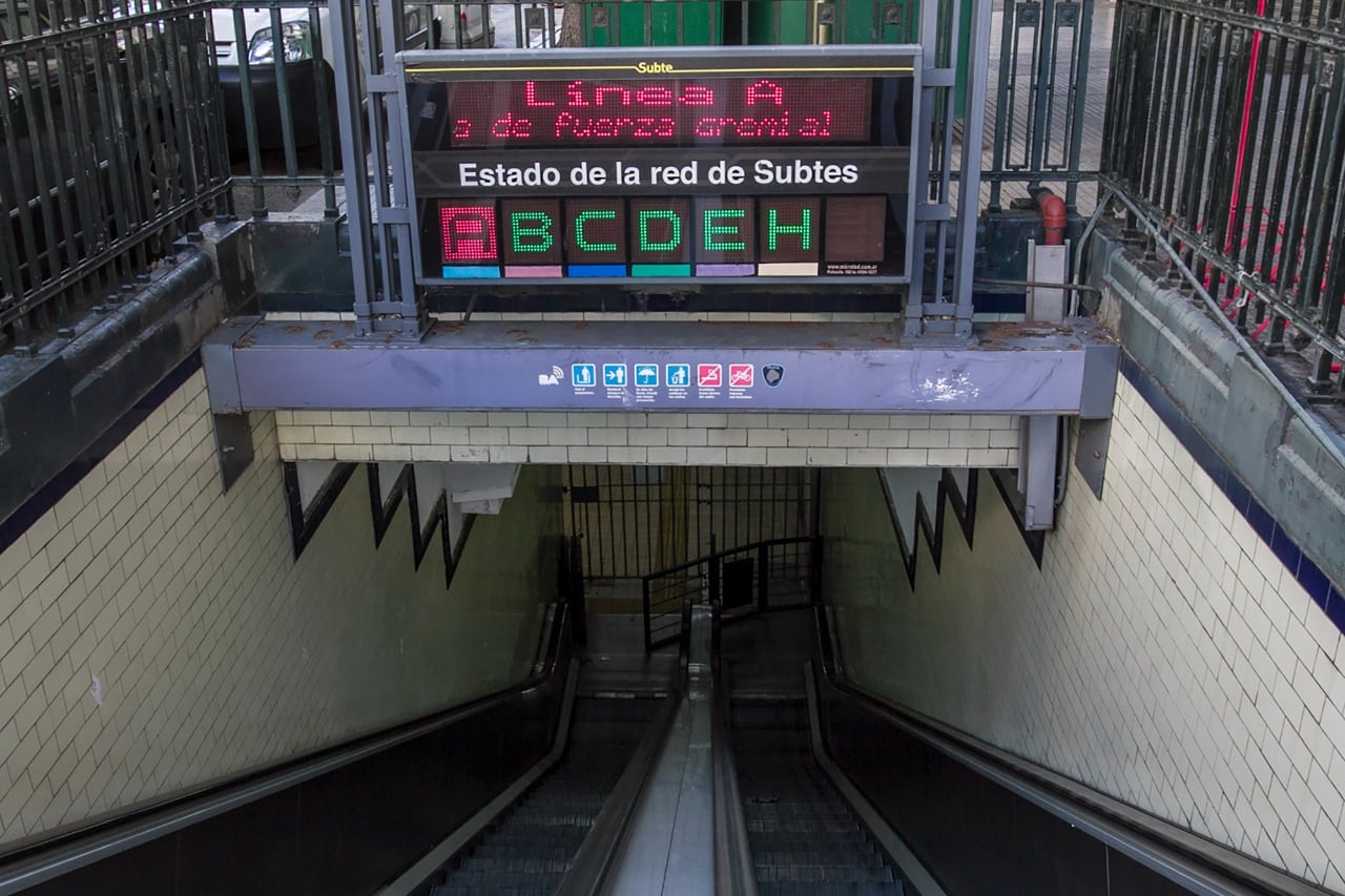 Los trabajadores del subte convocaron a un paro este jueves y no habrá servicio por dos horas-