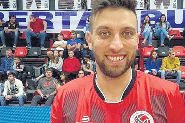 Filardi lució la camiseta de Libertad la última temporada.